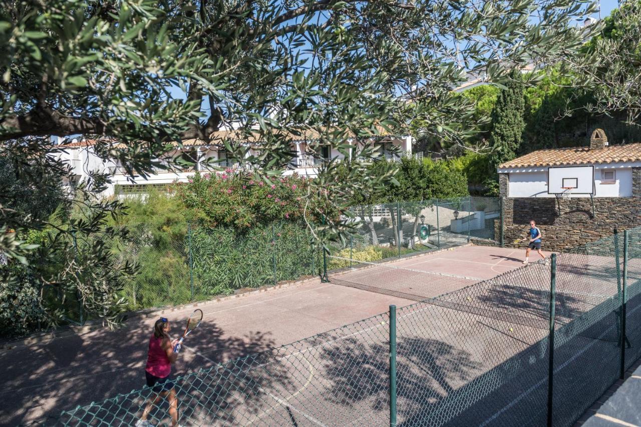 Hotel Playa Sol Cadaques Luaran gambar