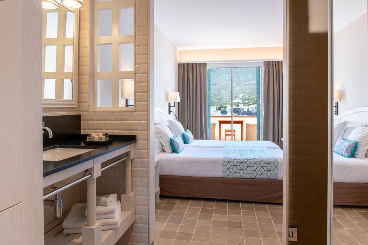 Hotel Playa Sol Cadaques Luaran gambar