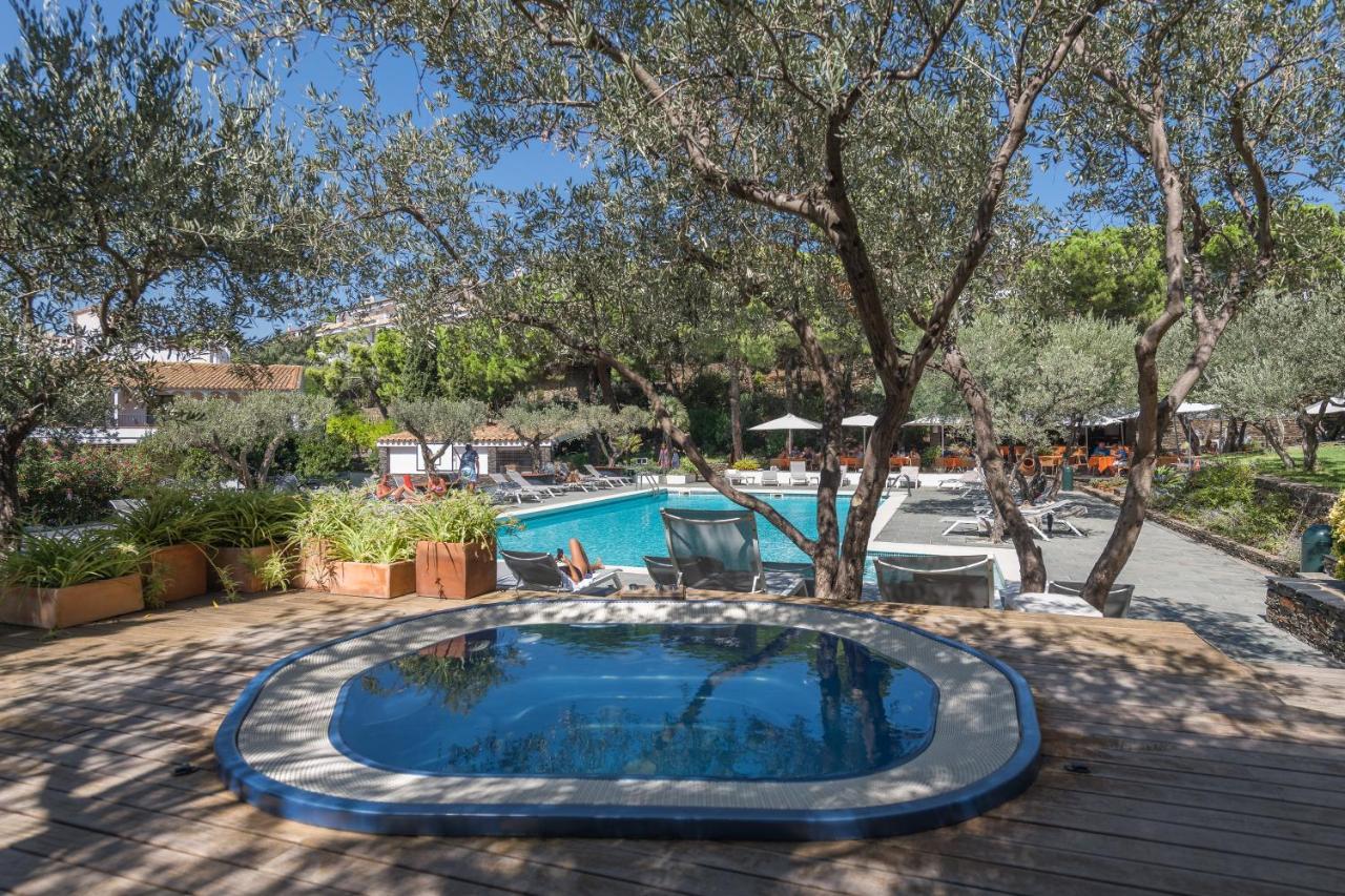 Hotel Playa Sol Cadaques Luaran gambar